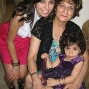 Meet your Posher, Samira